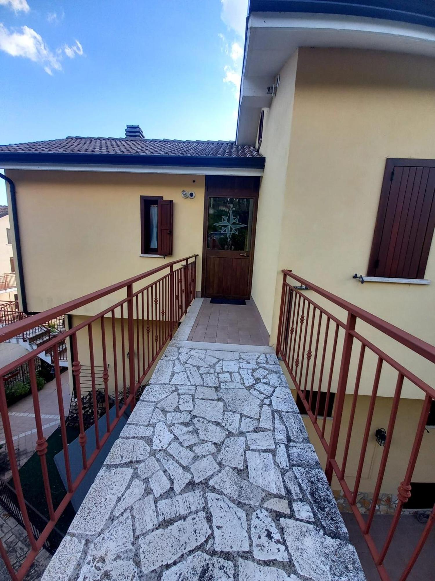 Il Nido Apartment Castel Di Sangro Exterior photo